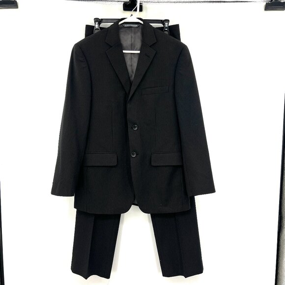 Perry Ellis Portfolio Black Pinstriped 2 Piece Suit Men's 36S 29W - Picture 1 of 11